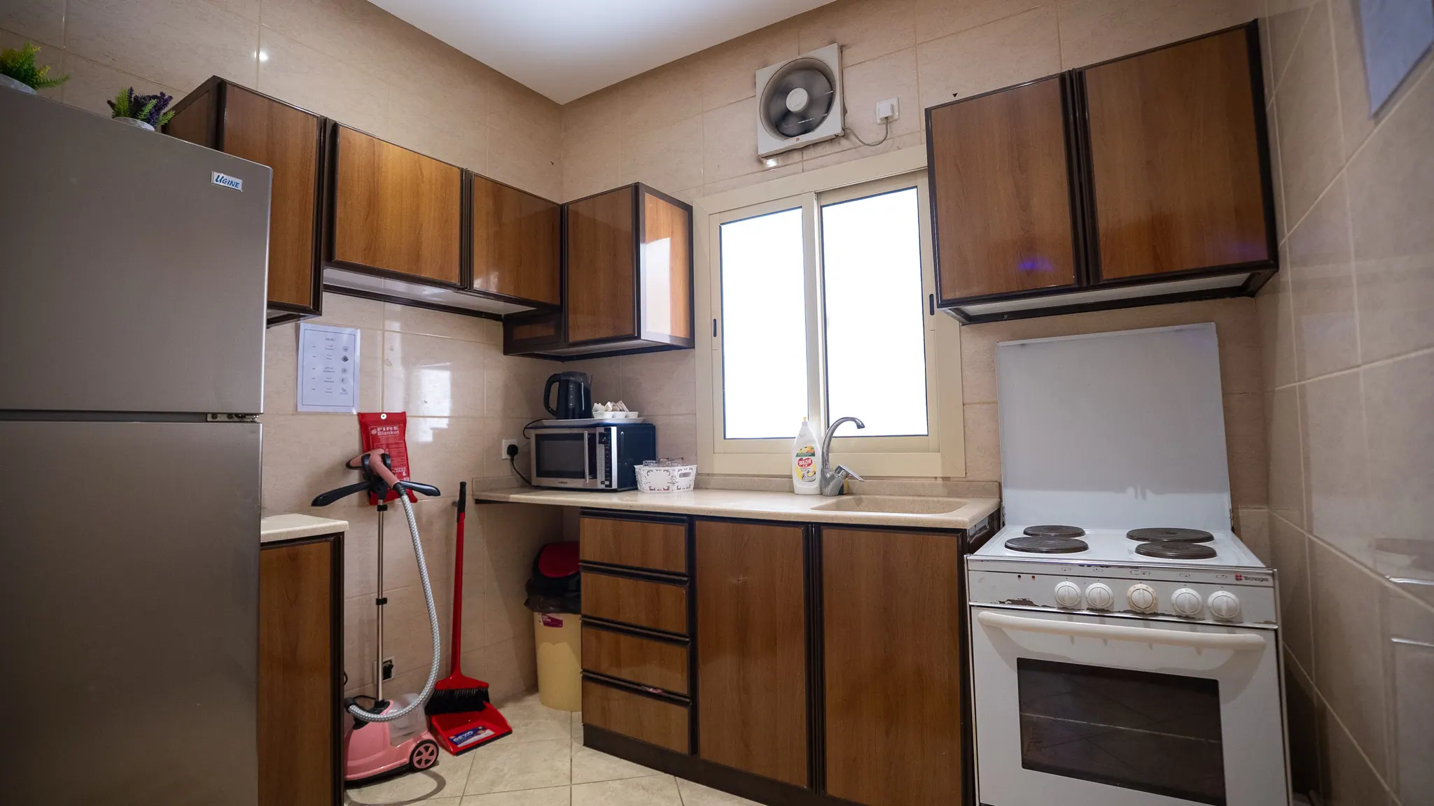 Pool House - 2 Bedroom — 8